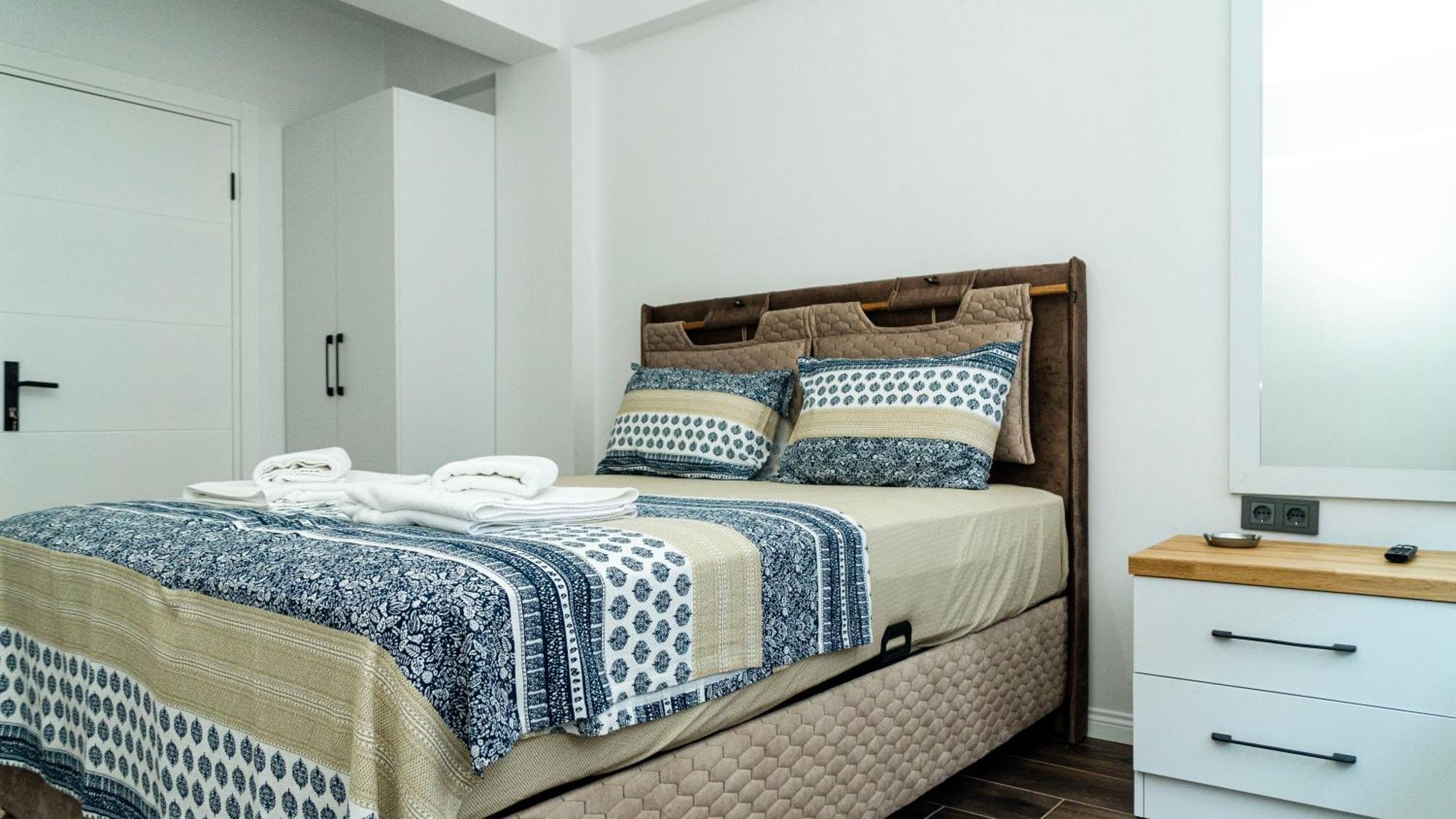 Port Marmaris Rooms Exterior photo